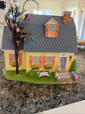 RetiredDepartment 56 Easter Cottage with Gray Roof and Pastel Accents no figures